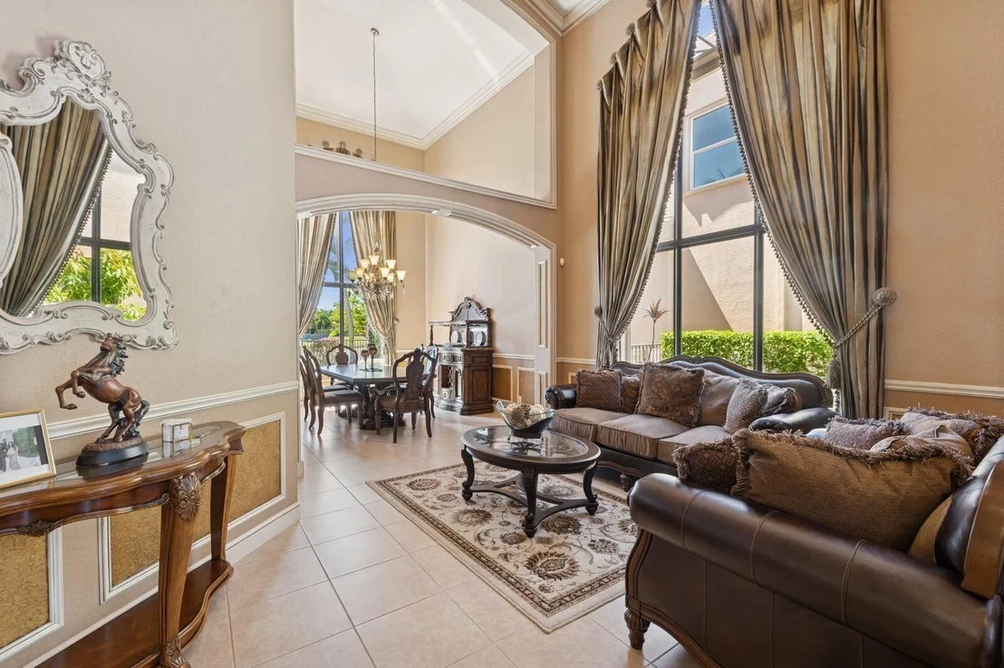 Photo of 3473 Collonade Drive