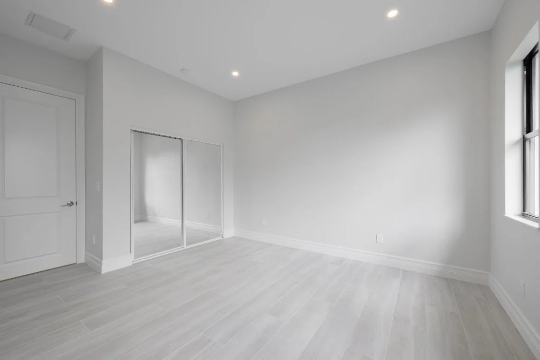 Photo of 1064 NW Spruce Ridge Drive
