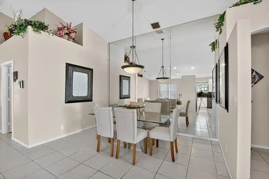 Photo of 10299 Utopia Circle W