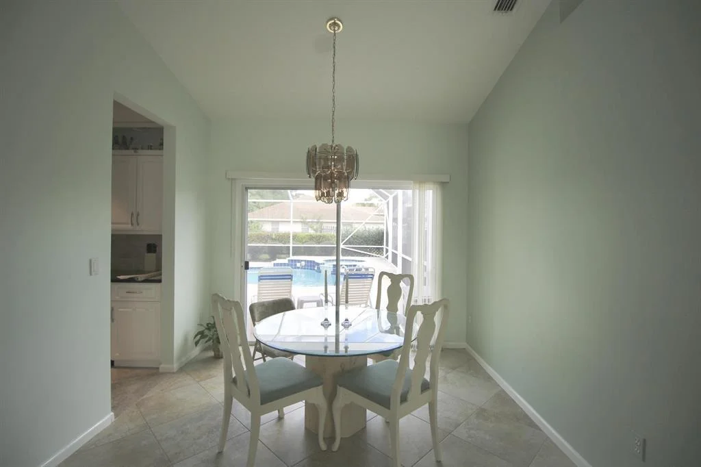 Photo of 114 Laurel Way