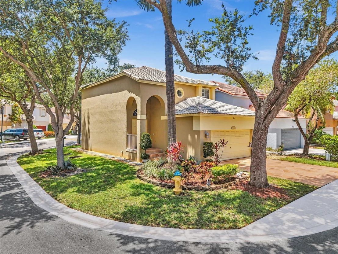 Photo of 5323 Eagle Cay Way
