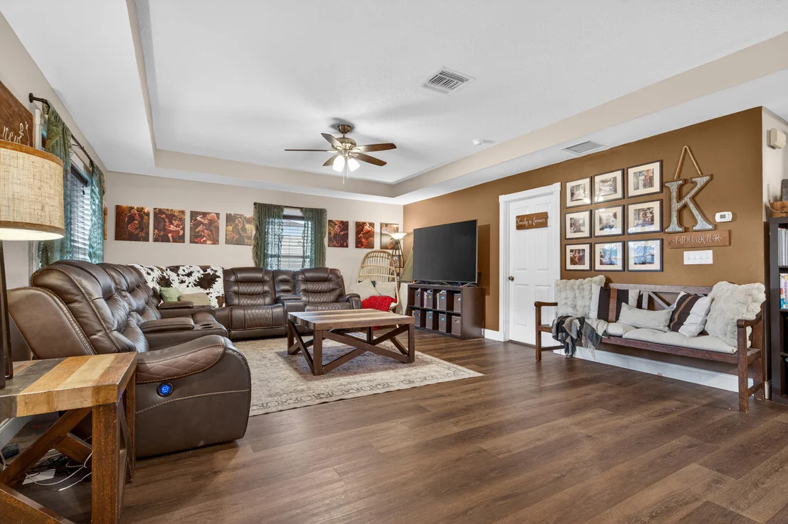 Photo of 3789 SE 6th Street