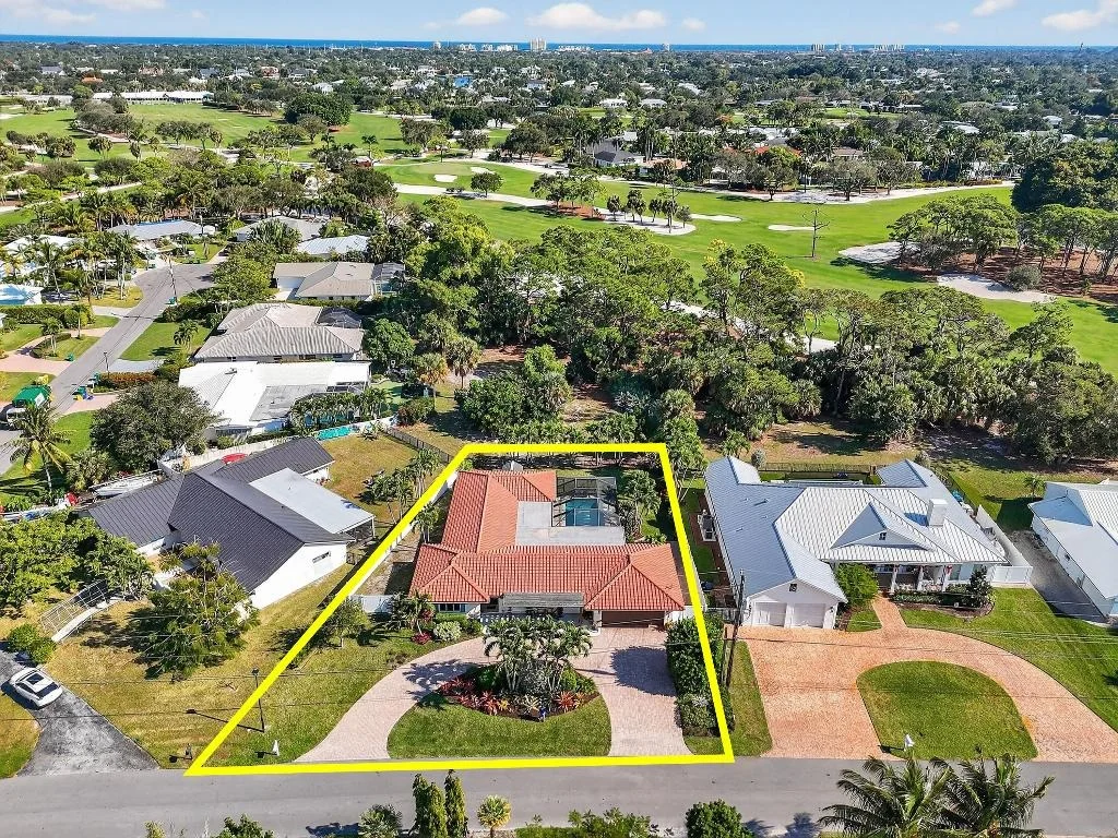 Photo of 198 Golfview Drive