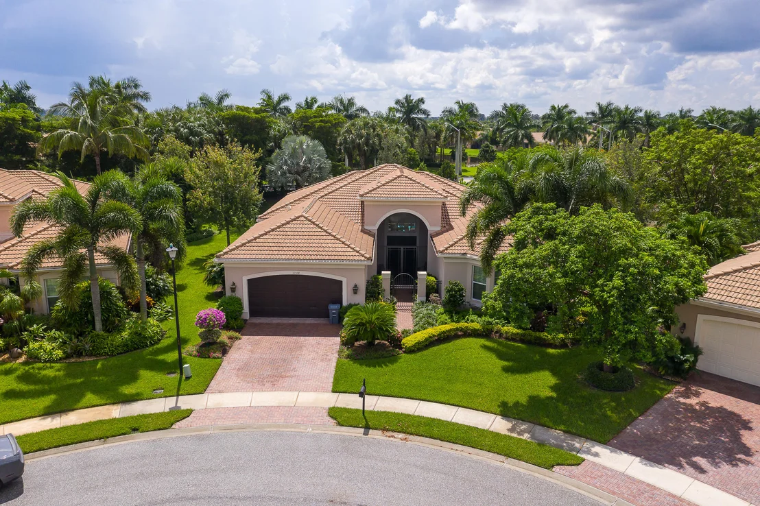 Photo of 10504 Whitewind Circle