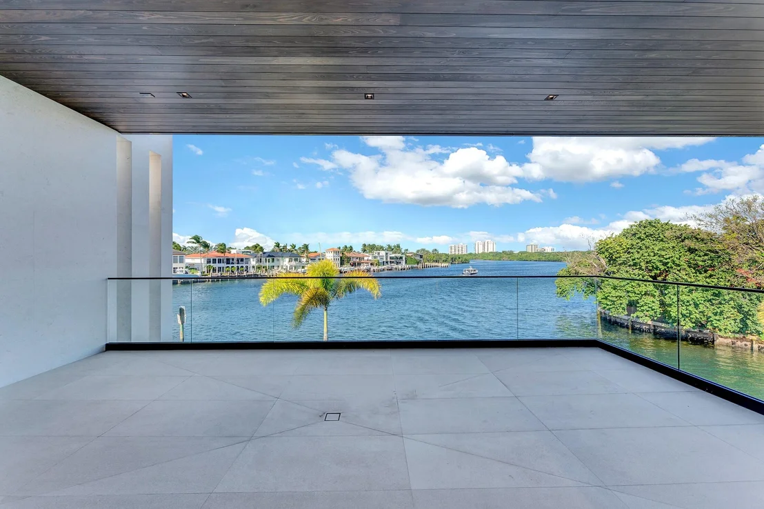 Photo of 829 Orchid Drive