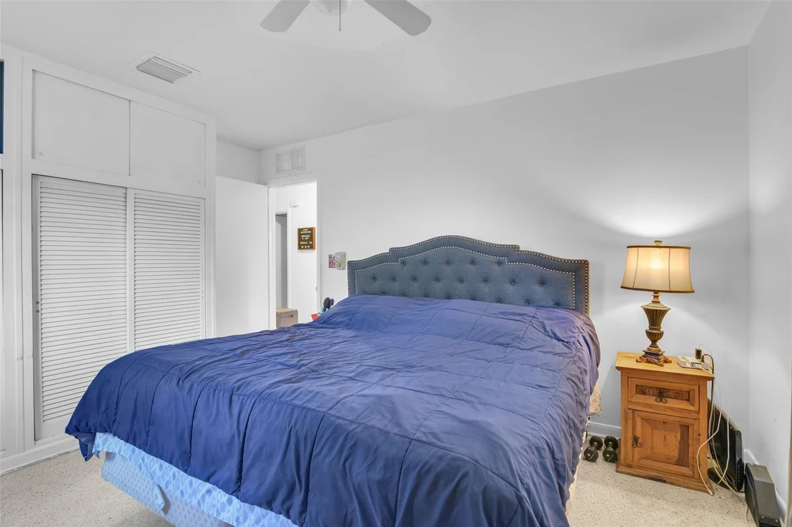 Photo of 300 Cavalier Road
