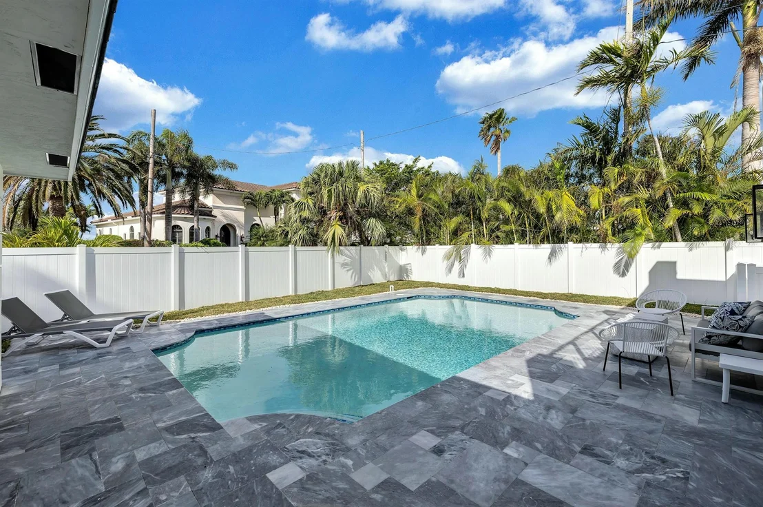 Photo of 1010 Singer Drive
