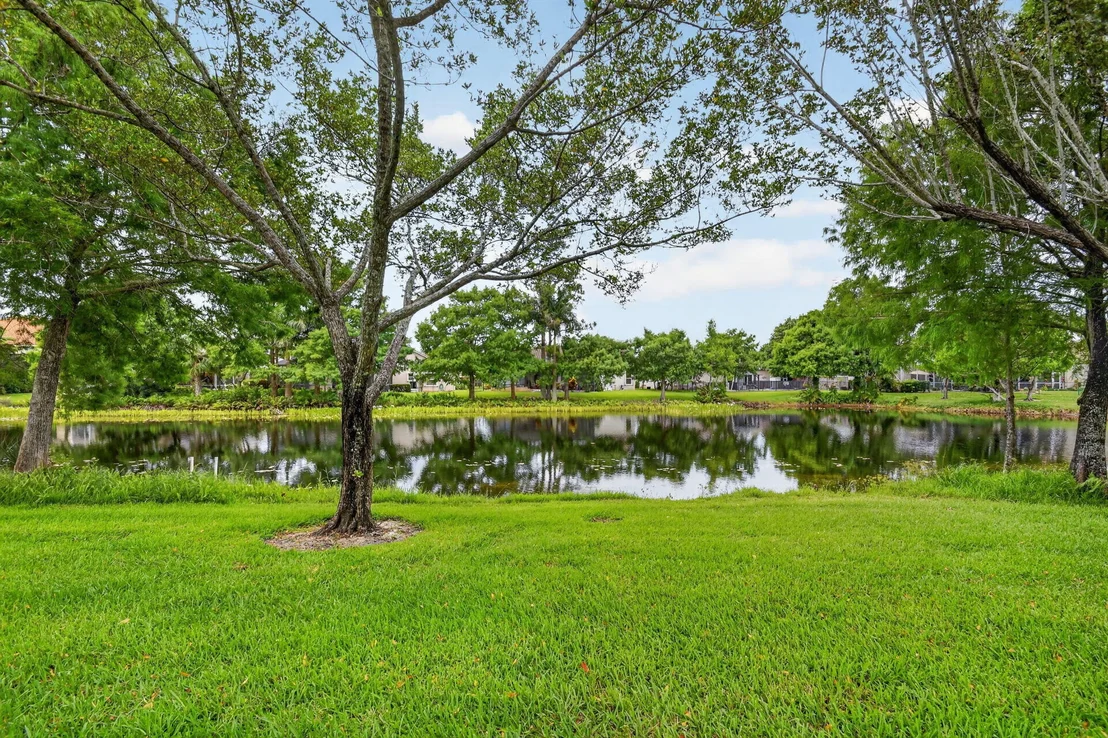 Photo of 7039 Brunswick Circle