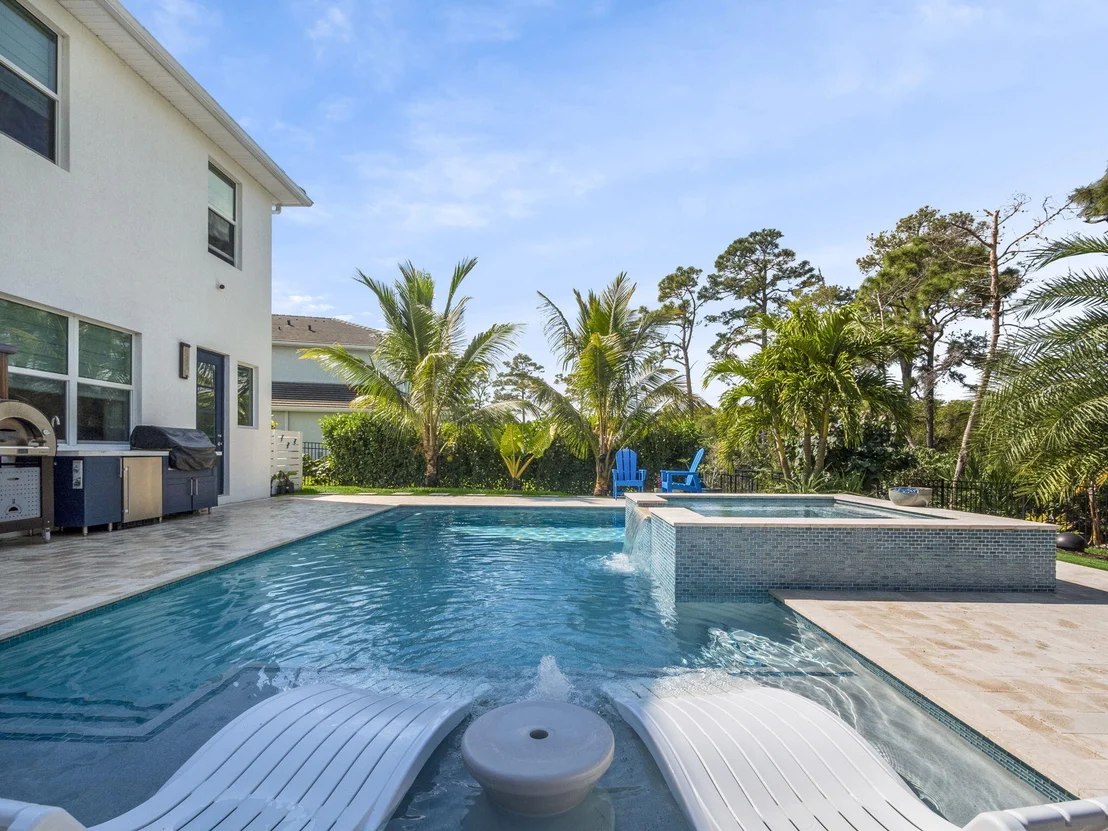 Photo of 708 SW Riverwatch Place