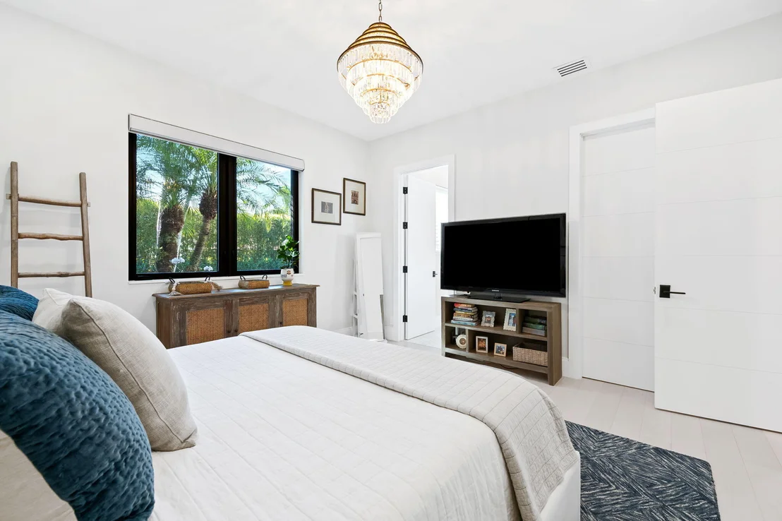 Photo of 18338 Guardian Circle