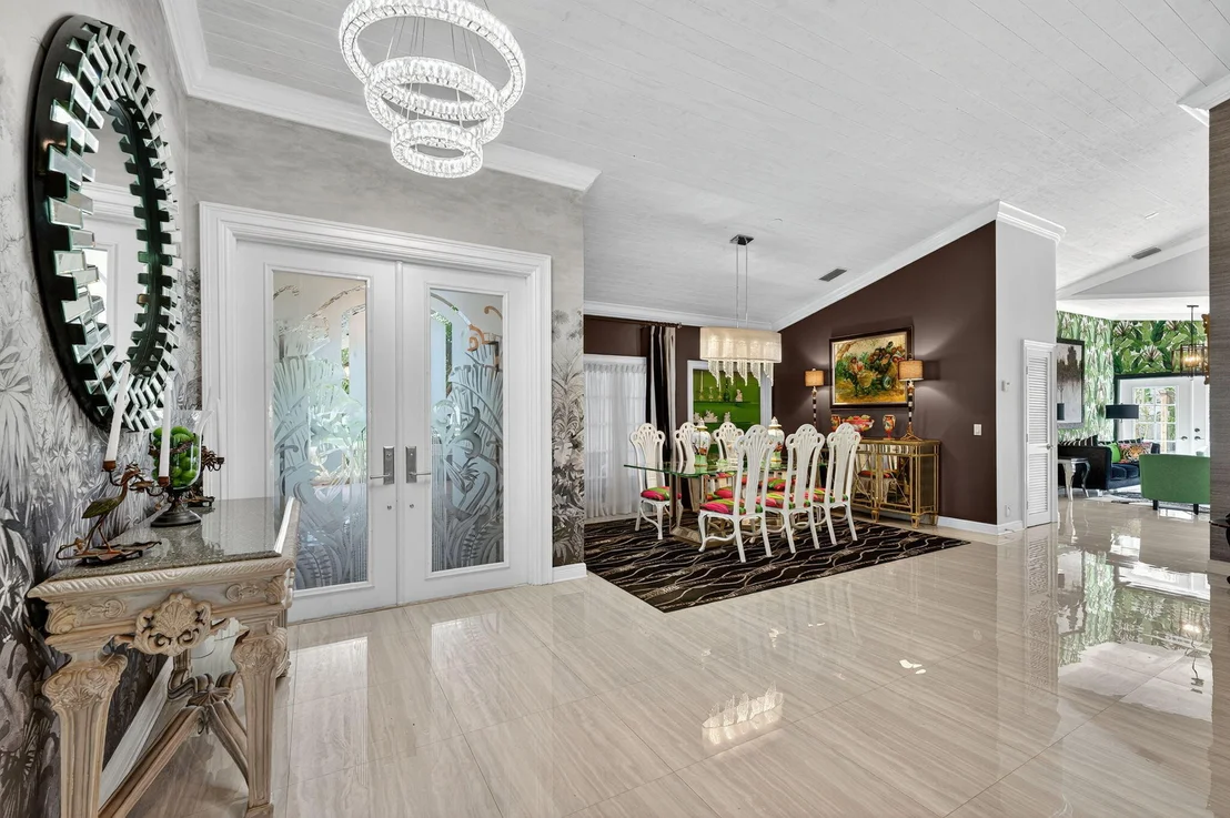Photo of 7205 MANDARIN Drive