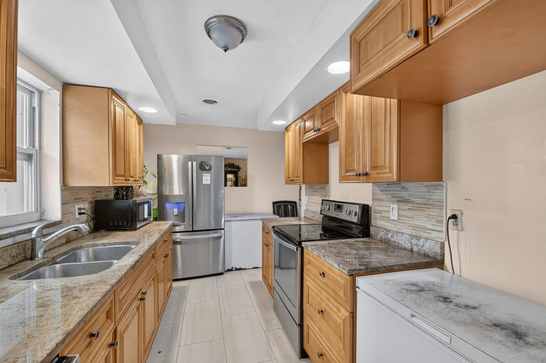 Photo of 1186 DREXEL Road