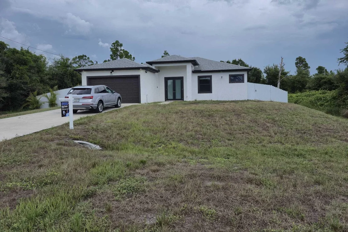 Photo of 1251 Nimitz Boulevard