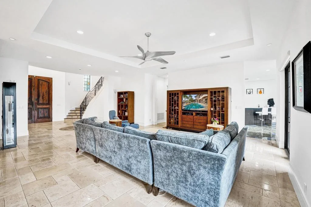 Photo of 2340 NE 47TH Street
