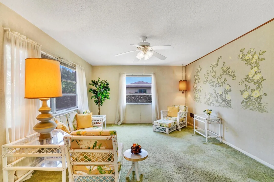 Photo of 1695 Roy Drive