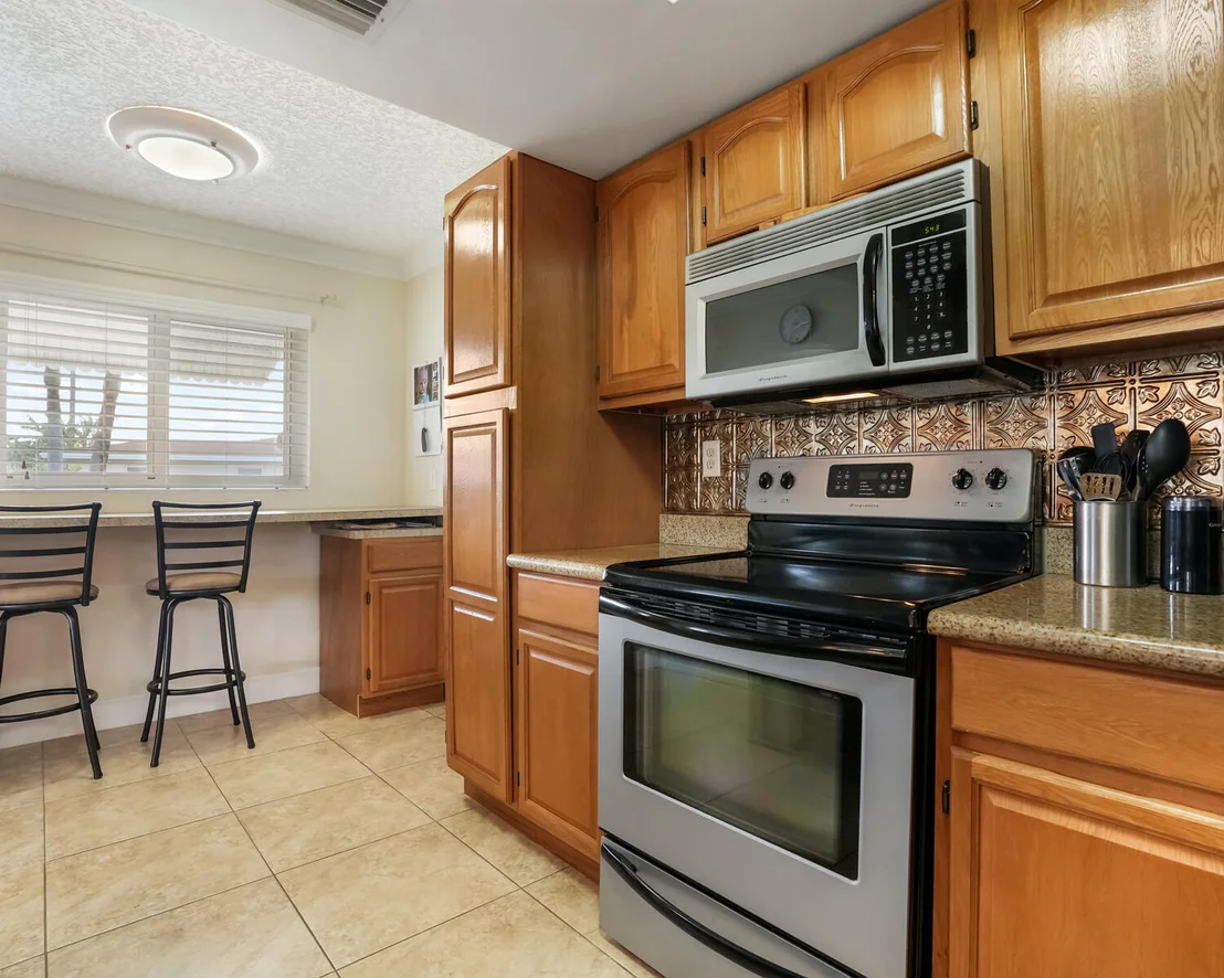 Photo of 4712 Mainland Drive