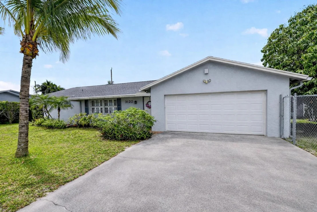 Photo of 3120 Seagrape Road