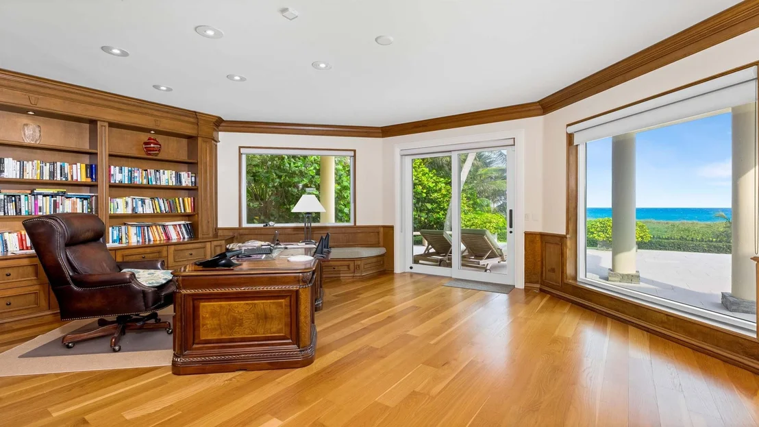 Photo of 755 N Ocean Boulevard