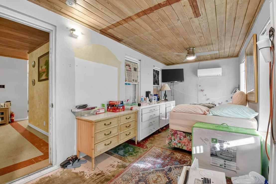 Photo of 3582 Davis Road