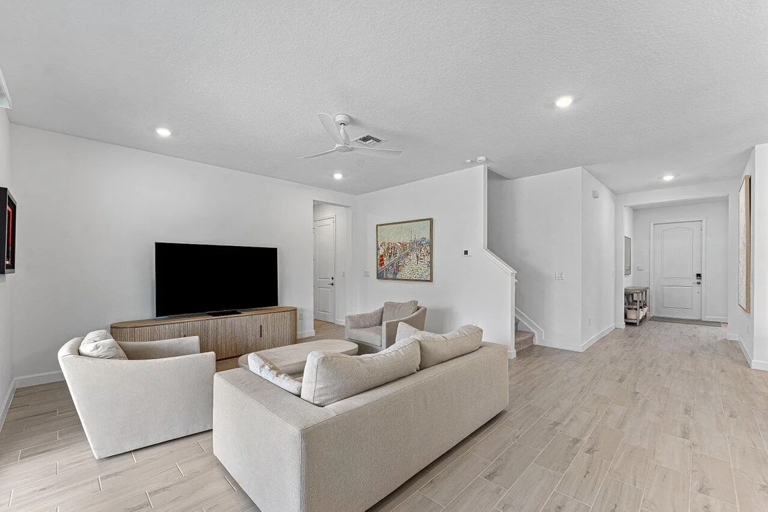 Photo of 9298 Pearch Lane
