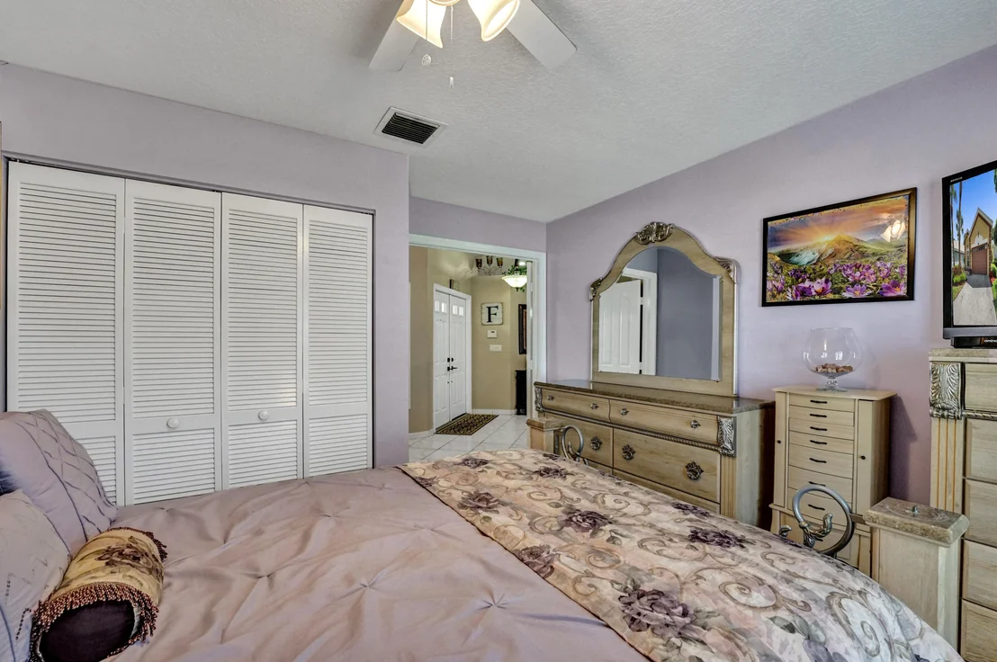 Photo of 165 Harbor Lake Circle