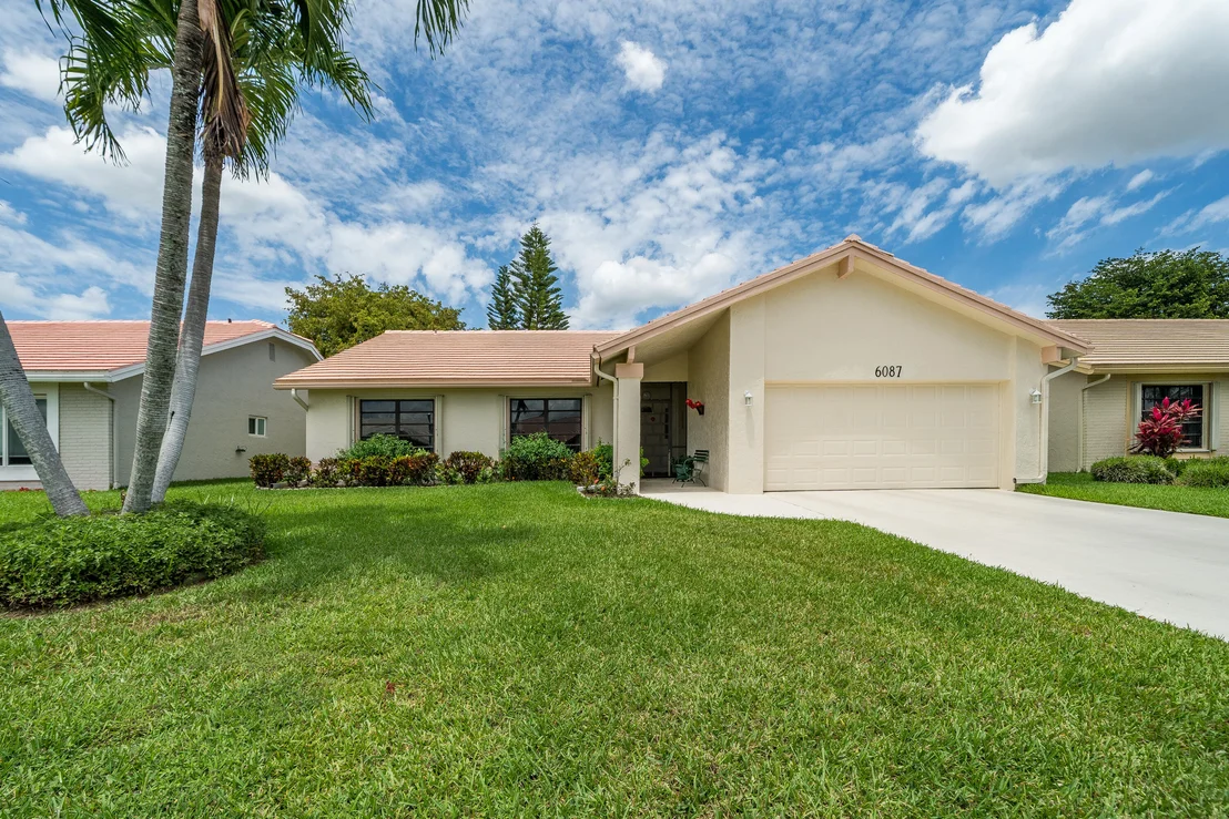 Photo of 6087 Petaluma Drive