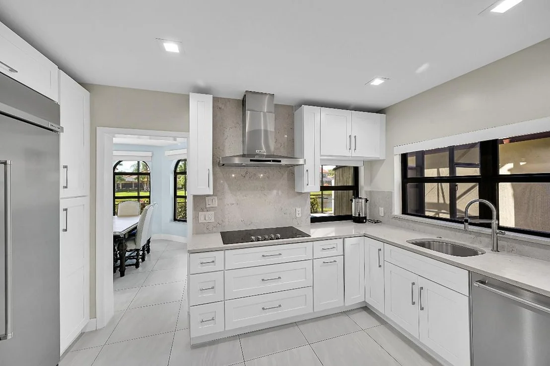 Photo of 22573 Esplanada Drive
