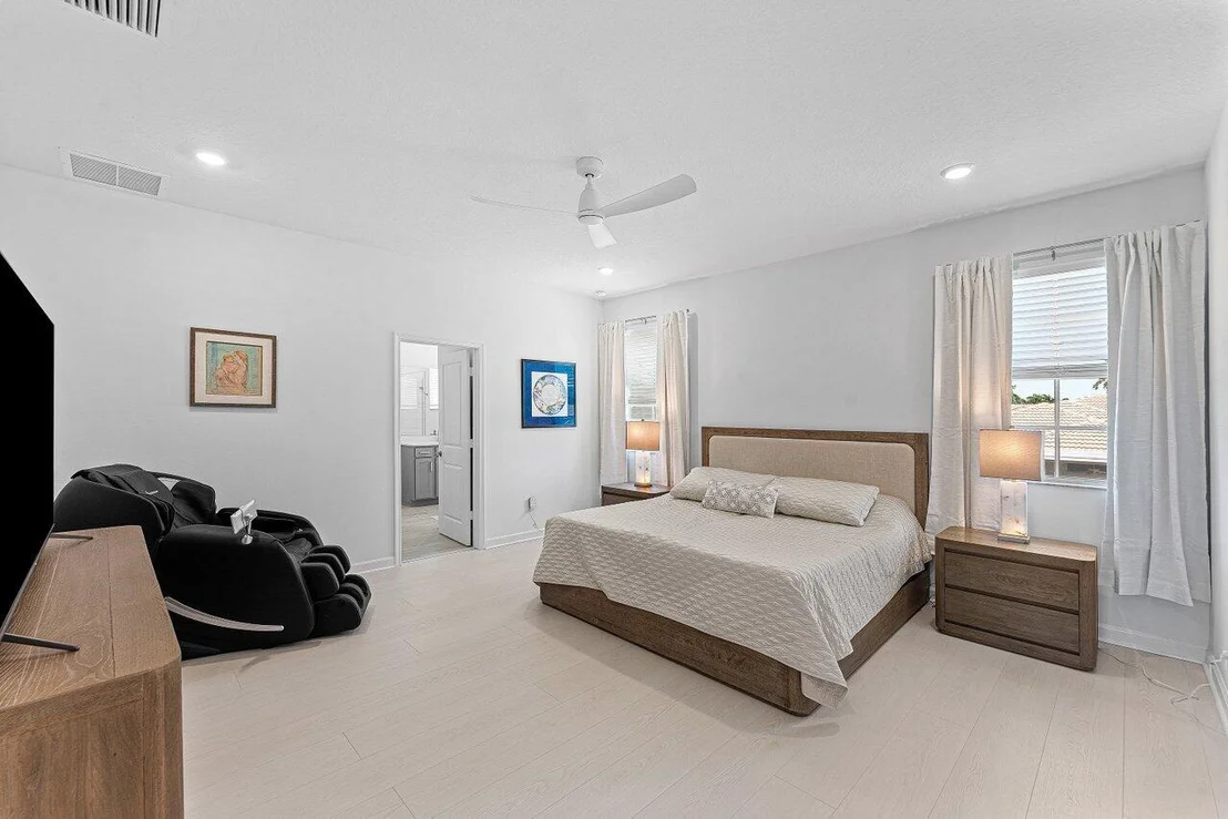 Photo of 9298 Pearch Lane