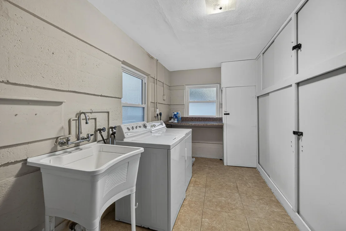 Photo of 2750 SE 3rd Street