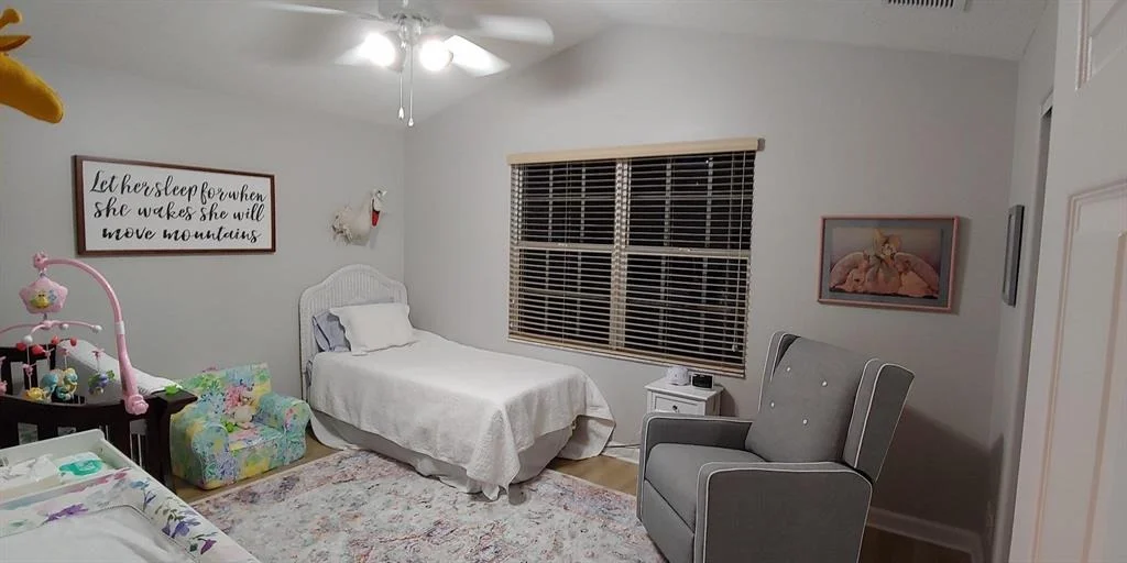 Photo of 4847 N Classical Boulevard