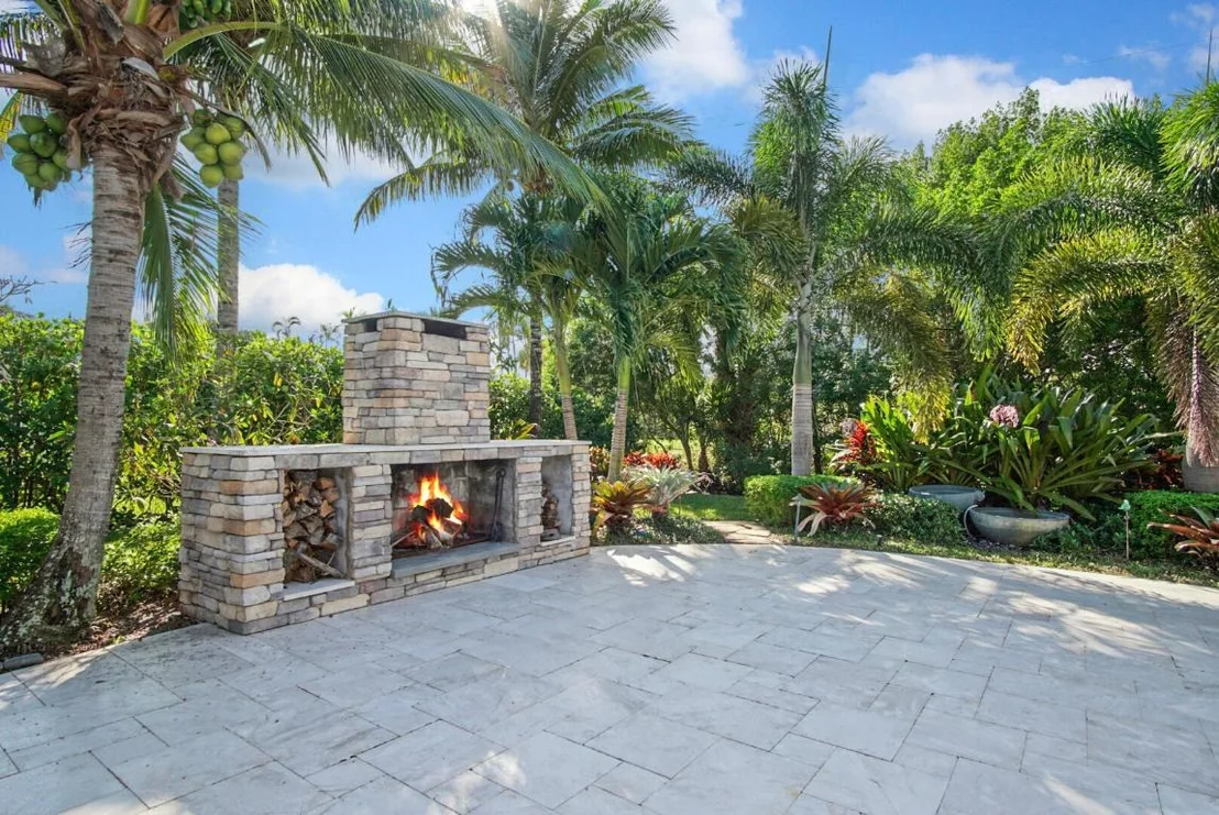 Photo of 924 Pompano Drive