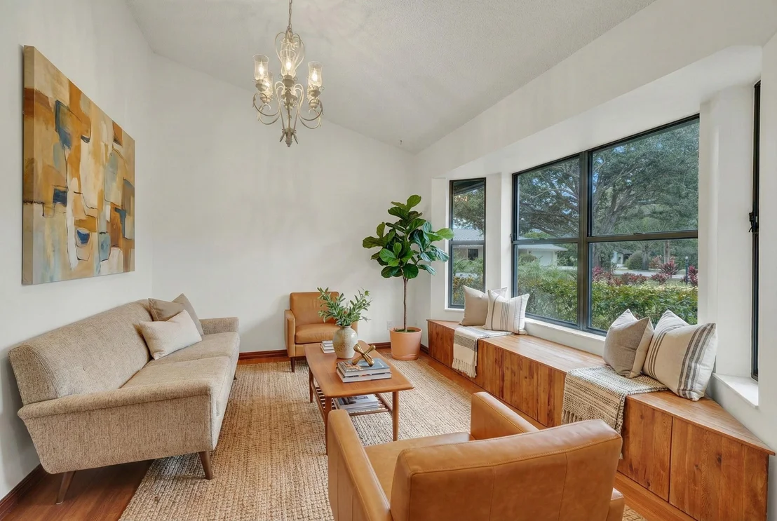 Photo of 18808 Falcon Way