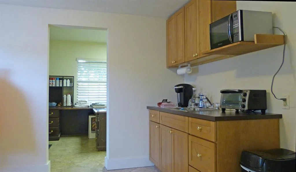 Photo of 12101 Orange Avenue