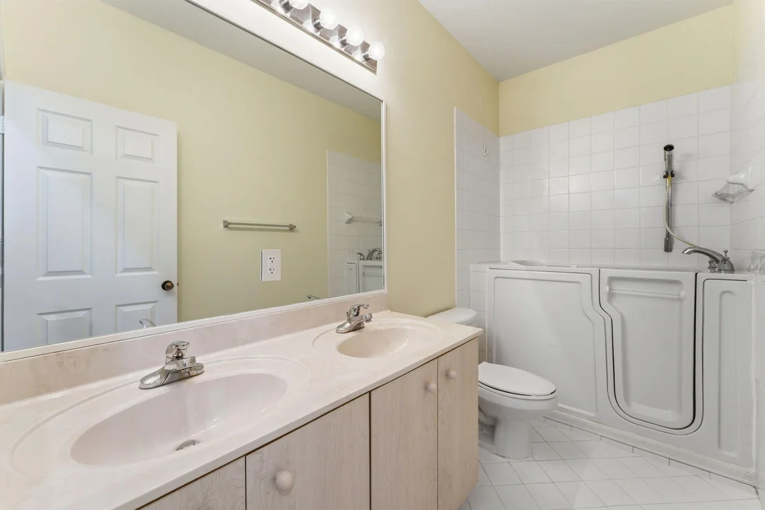 Photo of 1112 Skylark Drive