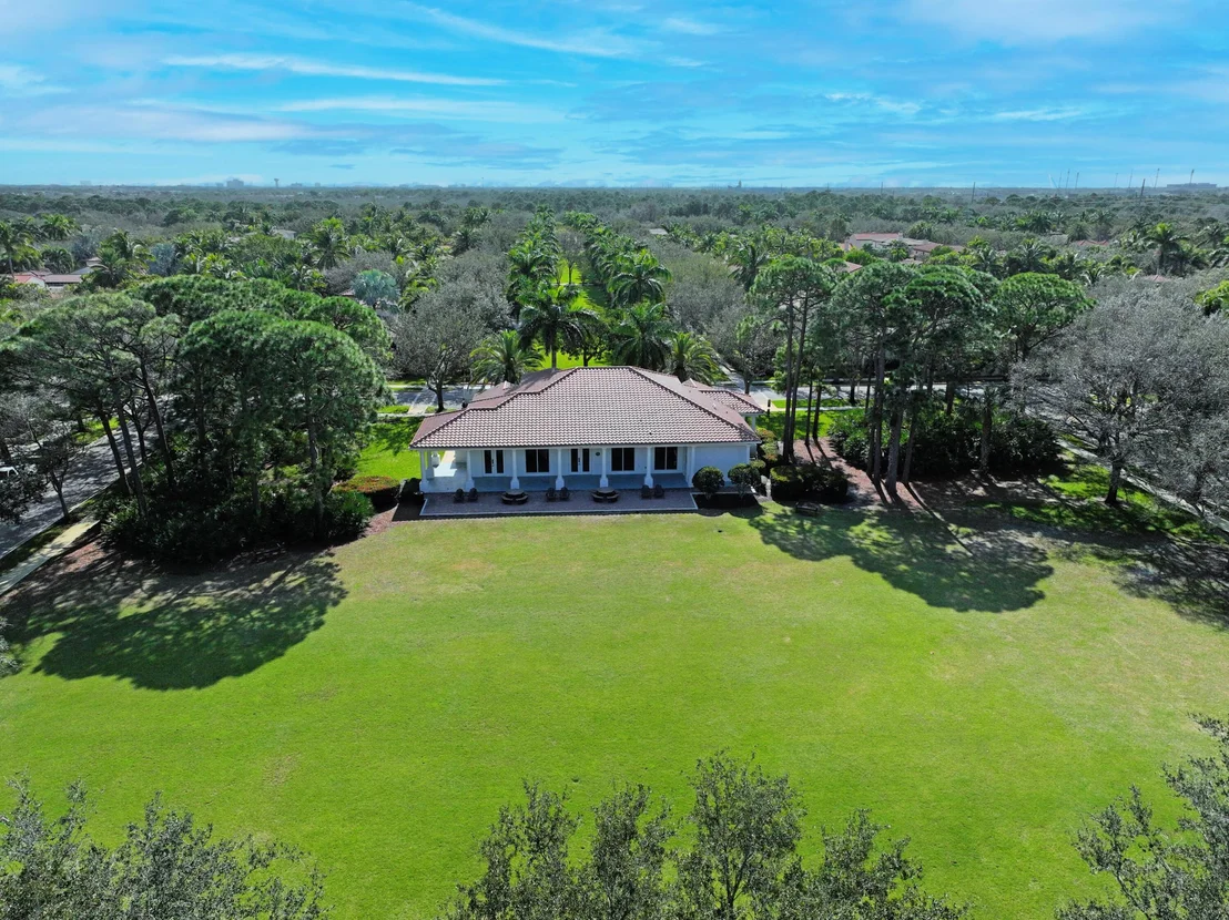 Photo of 110 Villa Bella