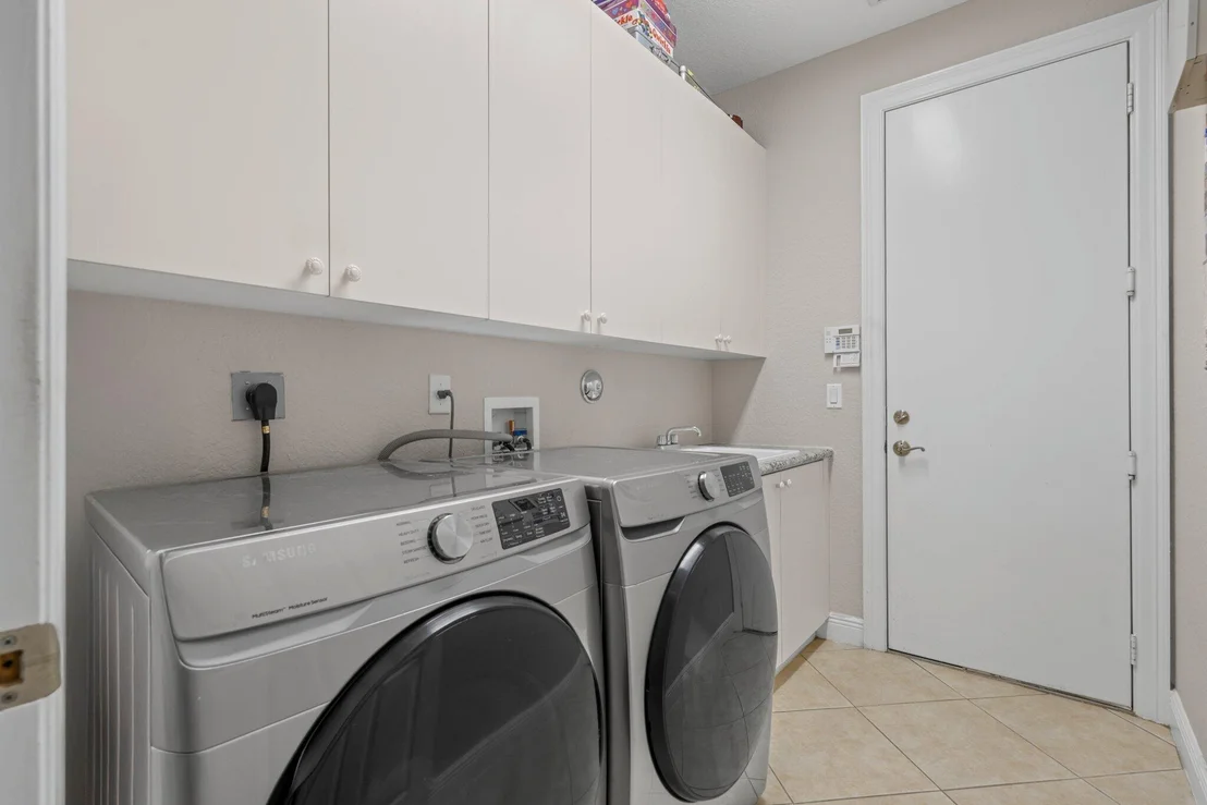 Photo of 10812 Castle Oak Drive