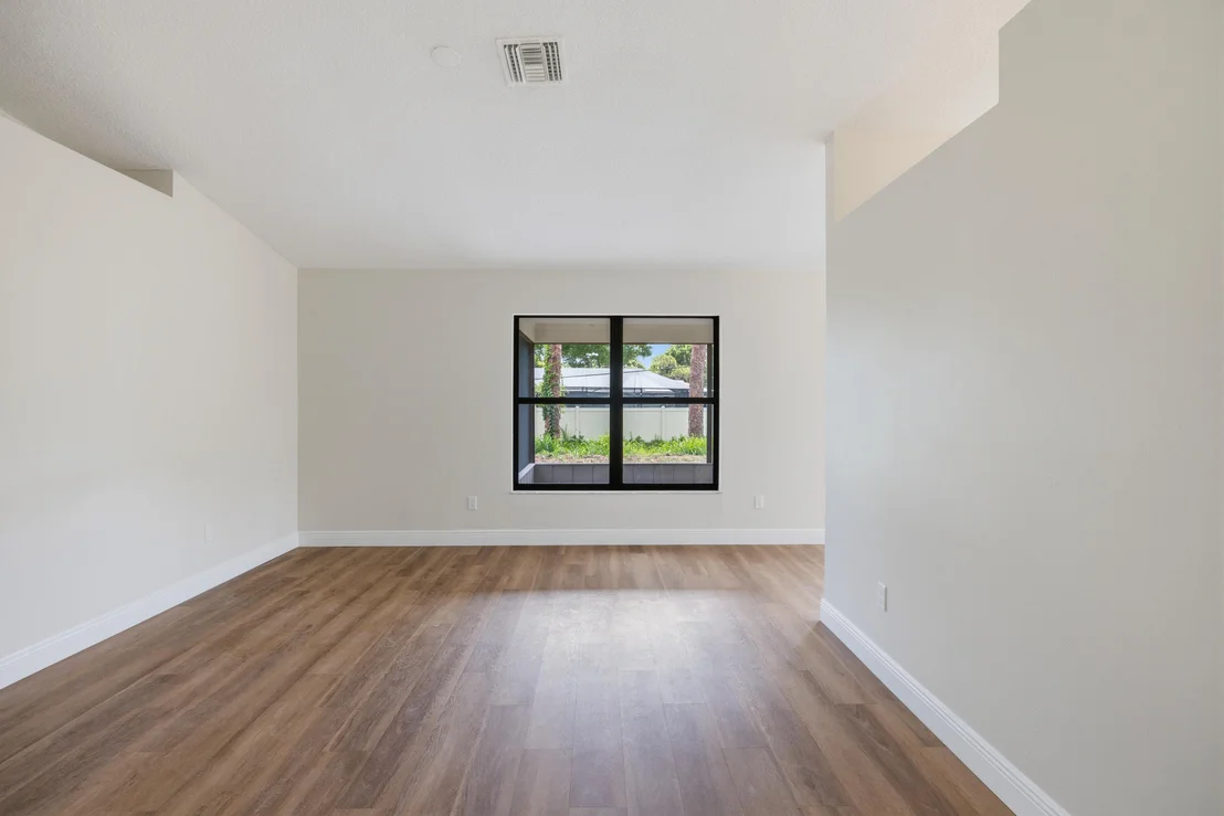 Photo of 186 24th Avenue