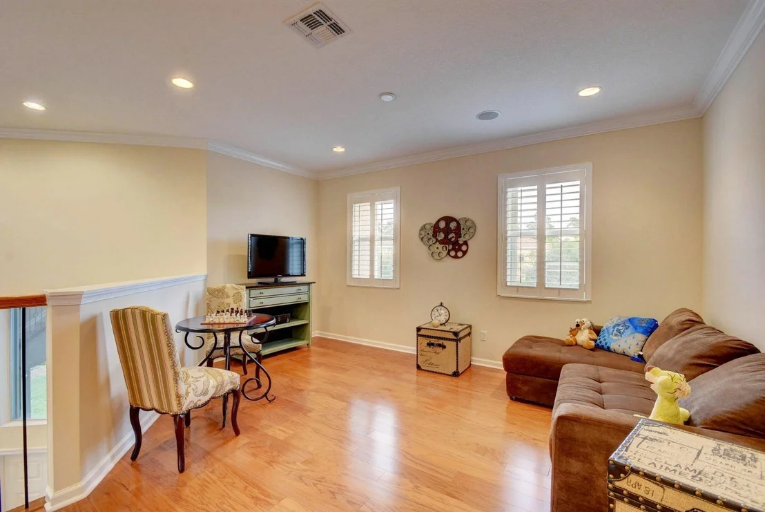 Photo of 9536 Phipps Lane