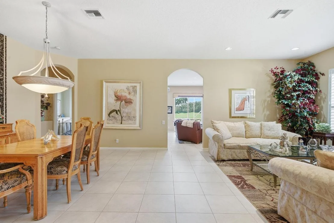 Photo of 7281 Haviland Circle
