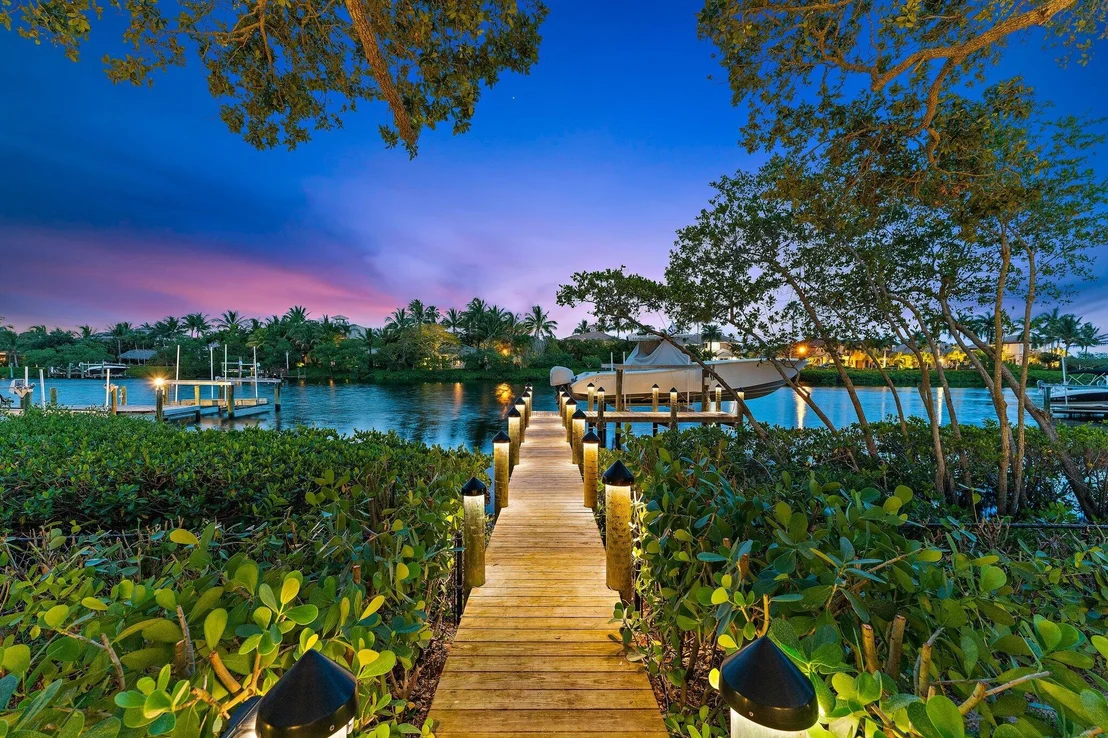 Photo of 19163 SE Jupiter River Drive