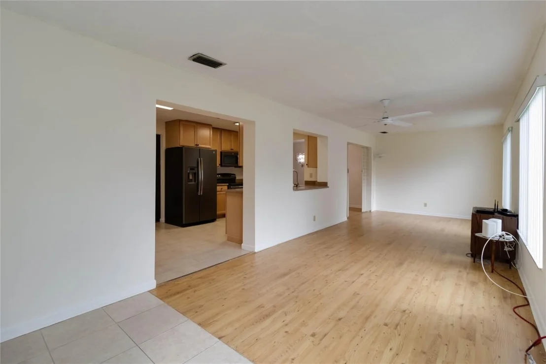 Photo of 735 NW 73rd Terrace