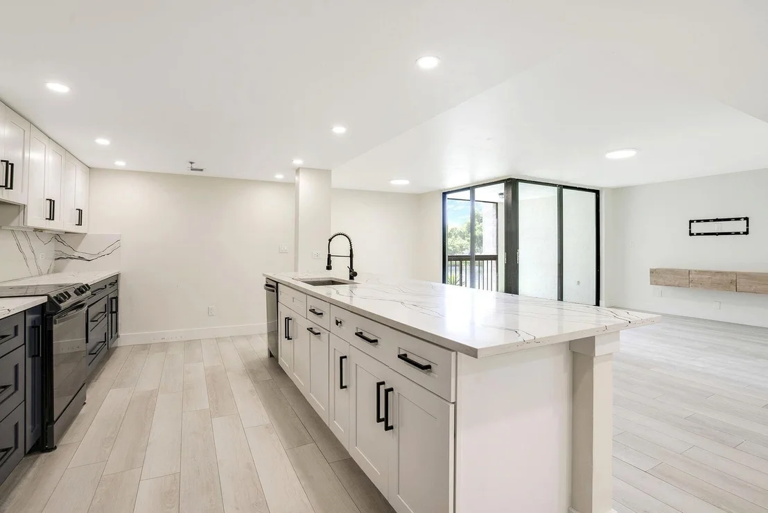 Photo of Unit D208 at 2025 Lavers Circle