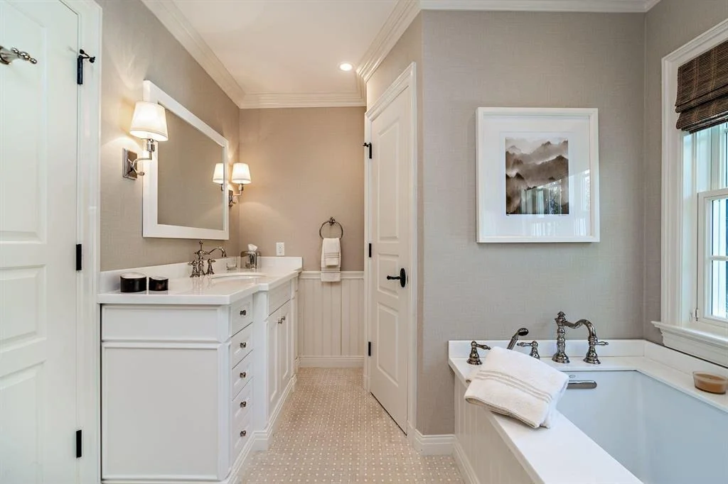 Photo of 272 Tradewind Drive