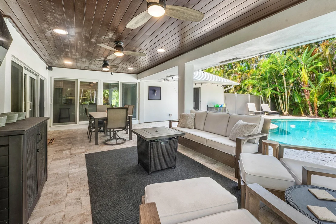 Photo of 18329 LOXAHATCHEE RIVER Road