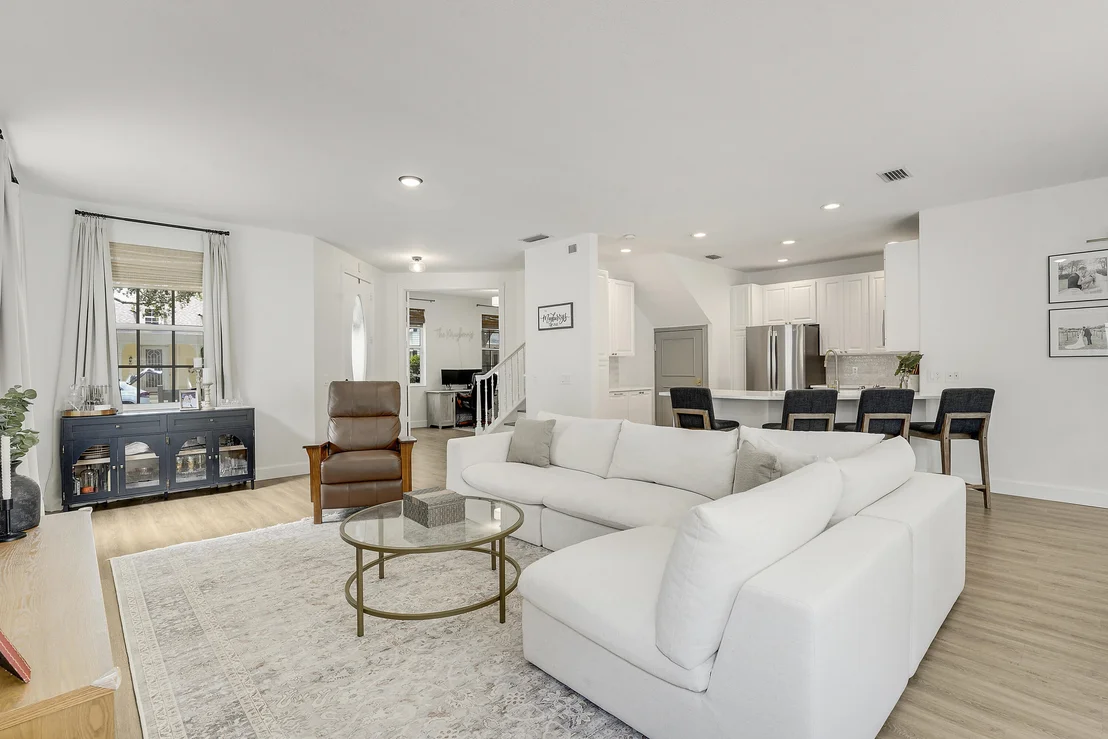 Photo of 123 Date Palm Drive