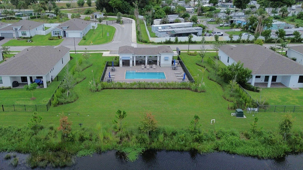 Photo of 5788 SE SKYBLUE Circle