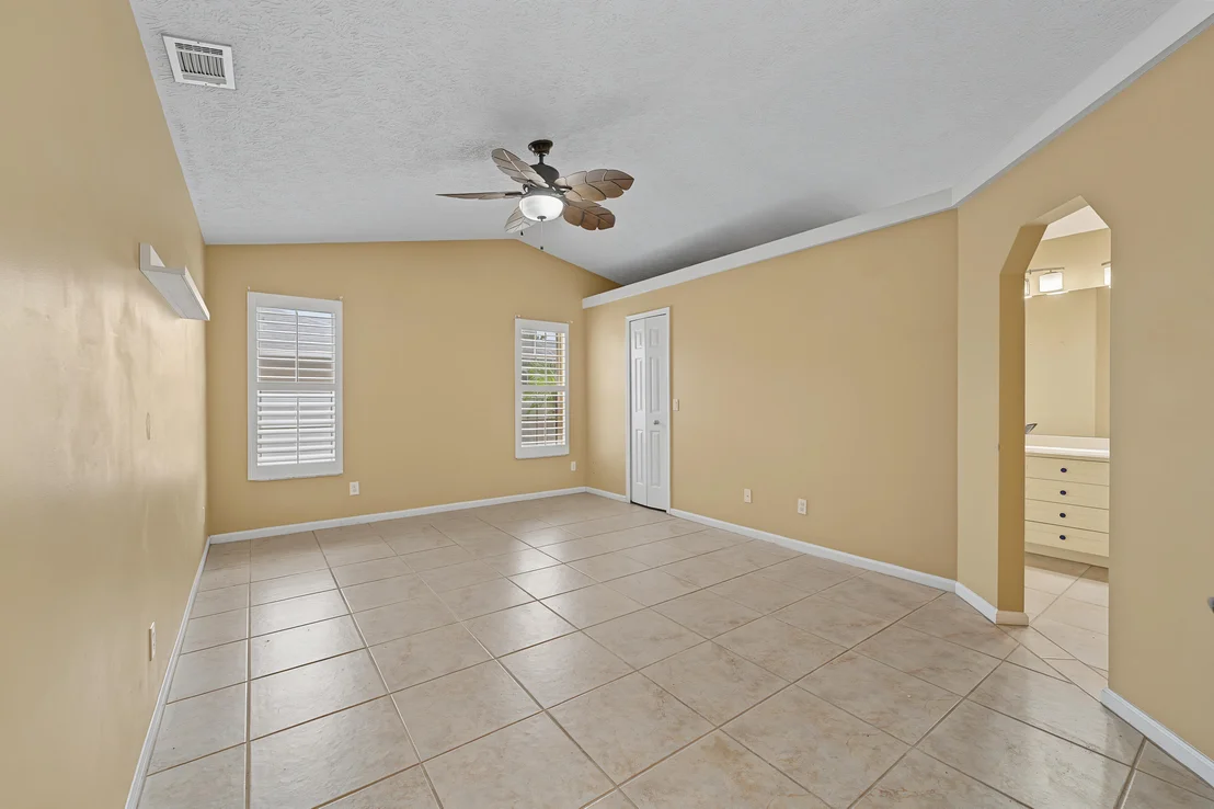 Photo of 6908 Bronte Circle