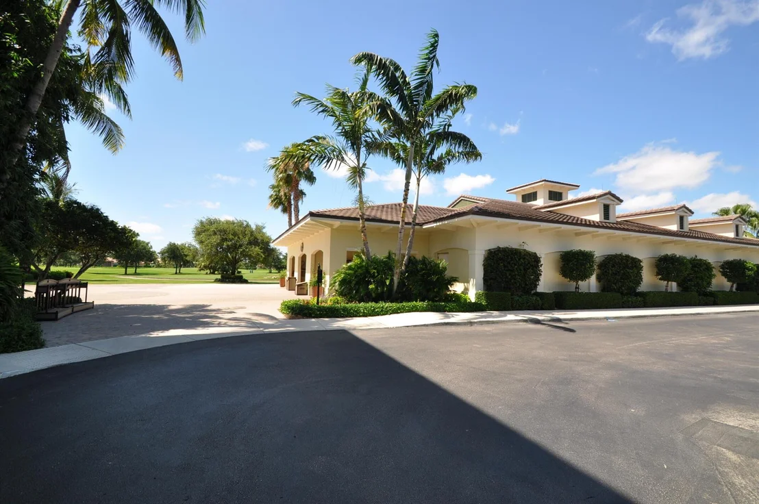 Photo of 4162 NW Briarcliff Circle