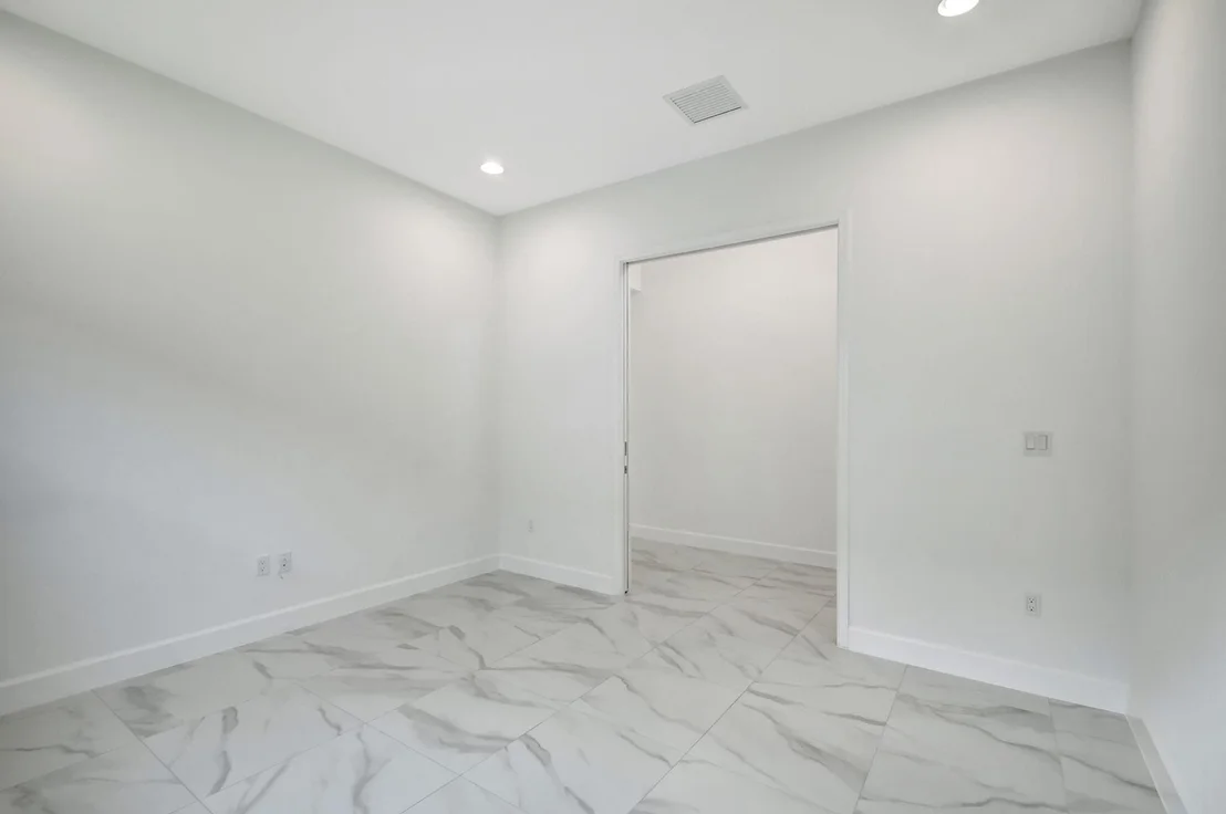 Photo of 9375 Mountain Pine Grove