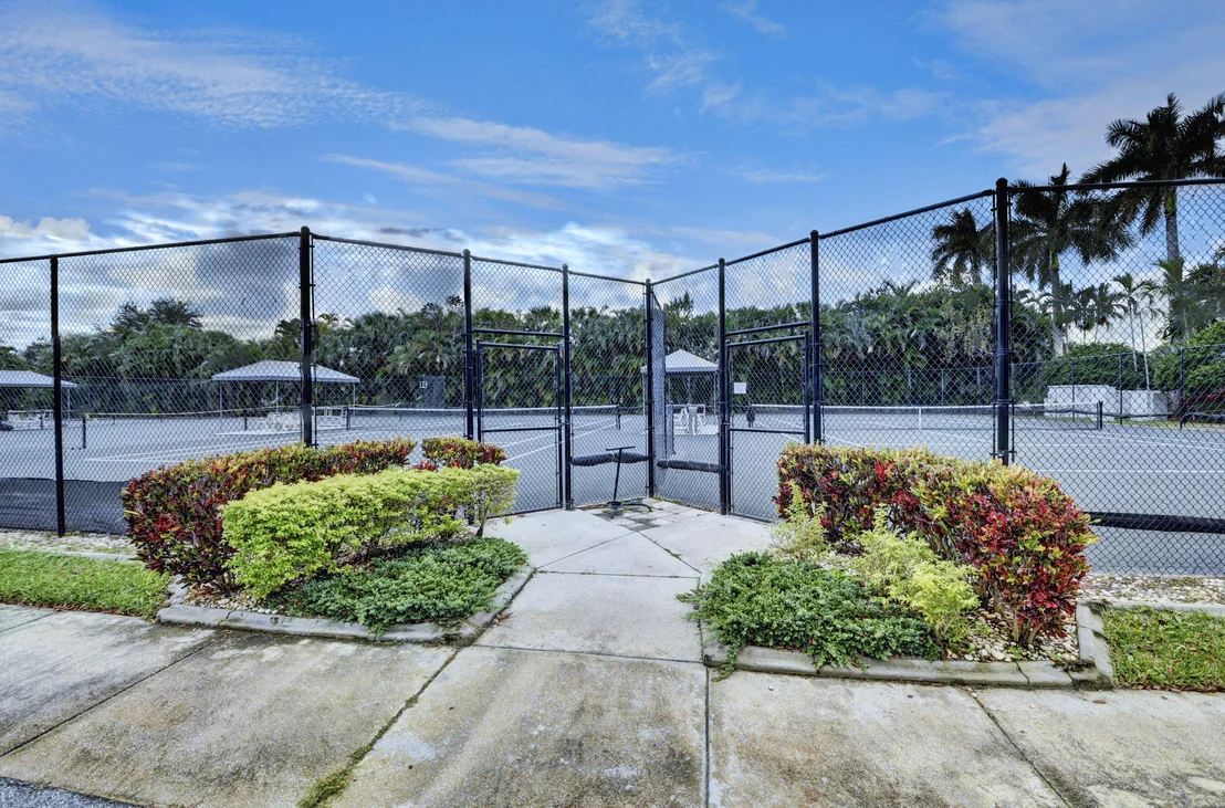 Photo of 5767 Seashell Terrace